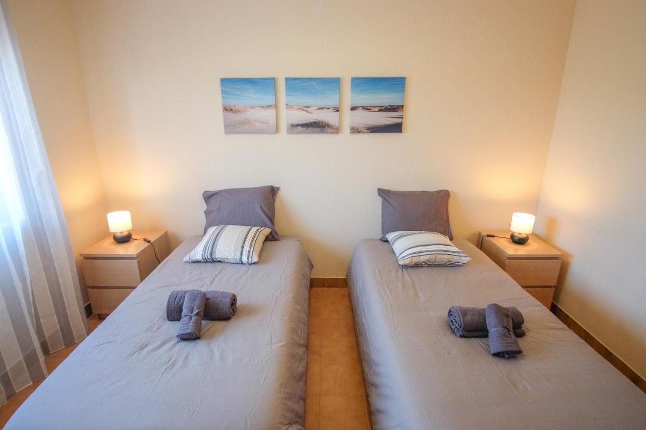 Villa Casa Madeira Burgau Esterno foto